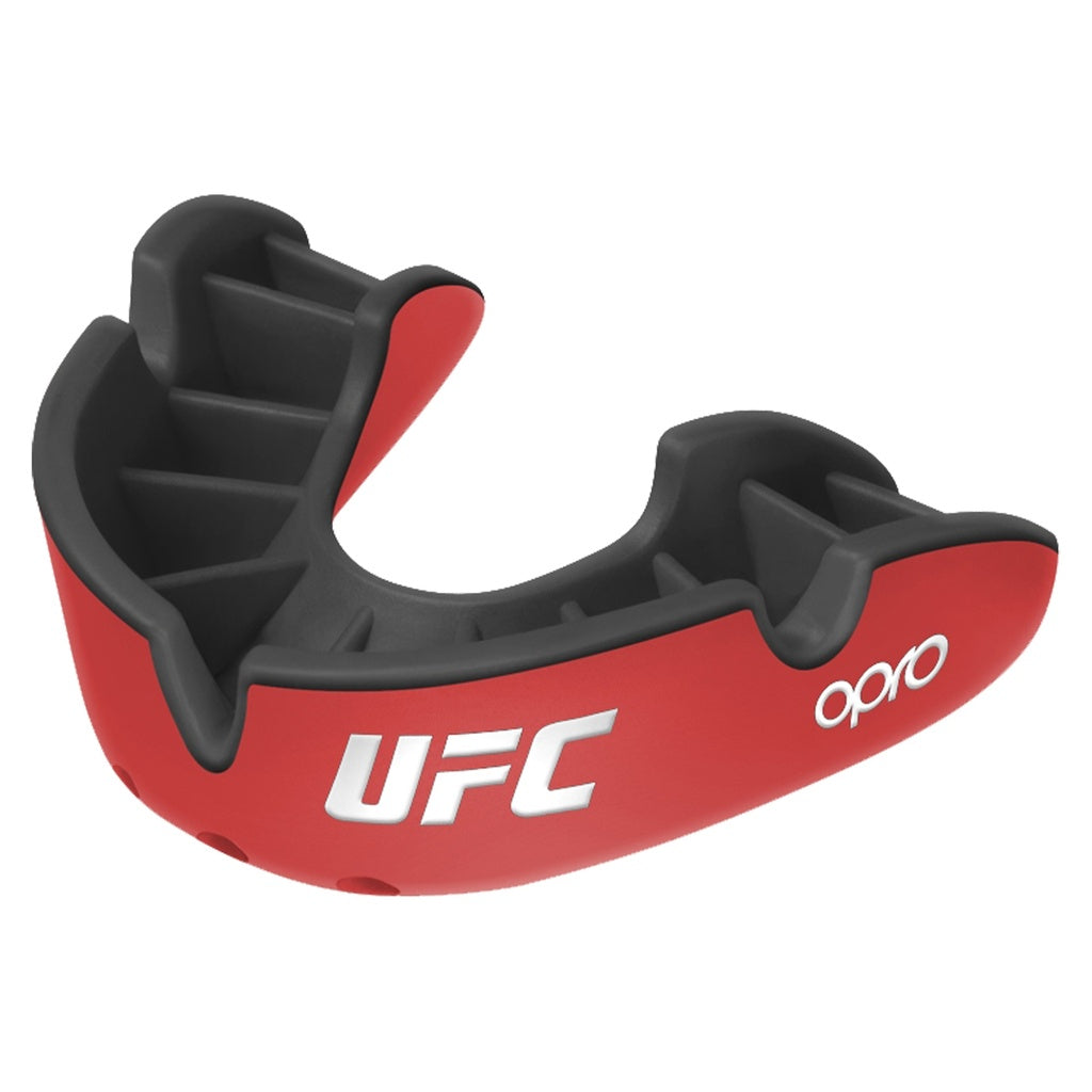UfC Opro Mundschutz silver red/black