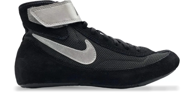 Ringerschuhe NIKE Speedsweep VII - Schwarz/Silber
