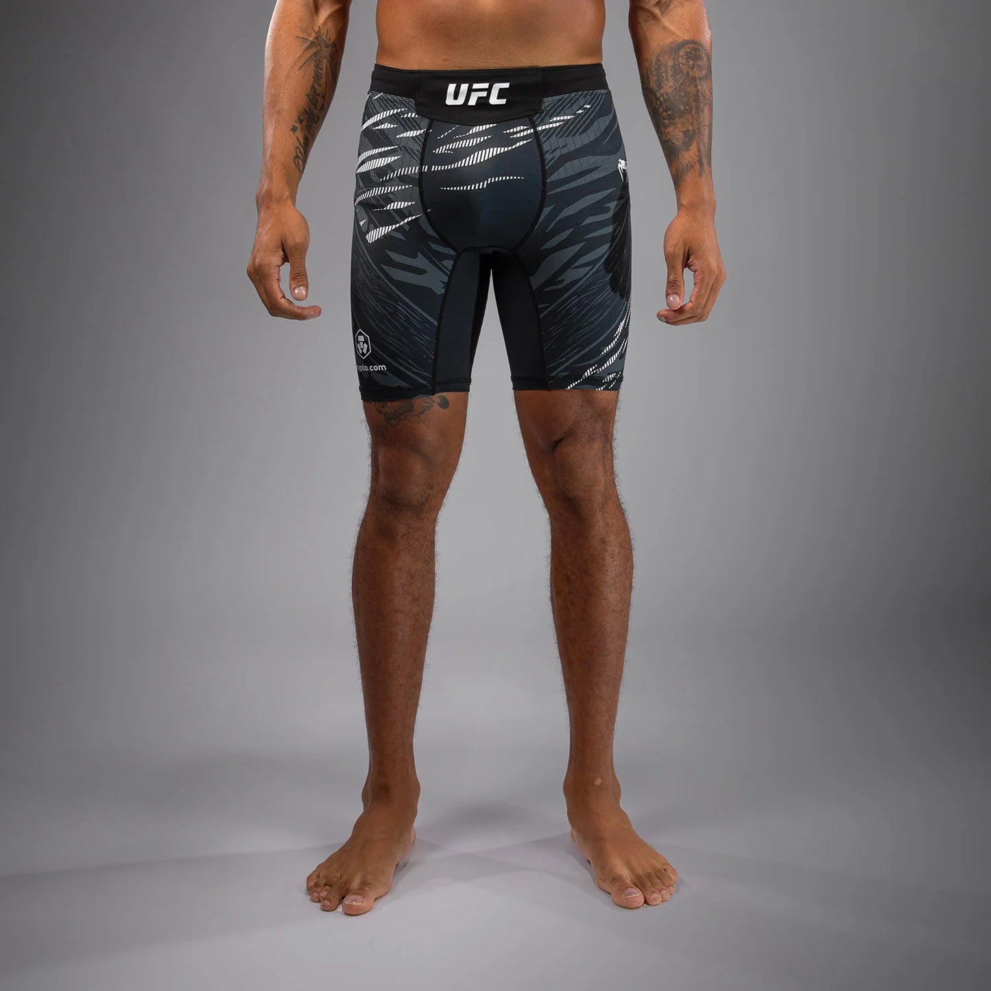 UFC Fusion by Venum Authentic Fight Night Herren Vale Tudo Short - Schwarz