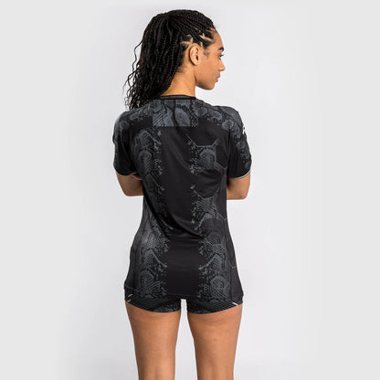 UFC Adrenaline by Venum Authentic Fight Night Walkout-Trikot für Frauen - Schwarz