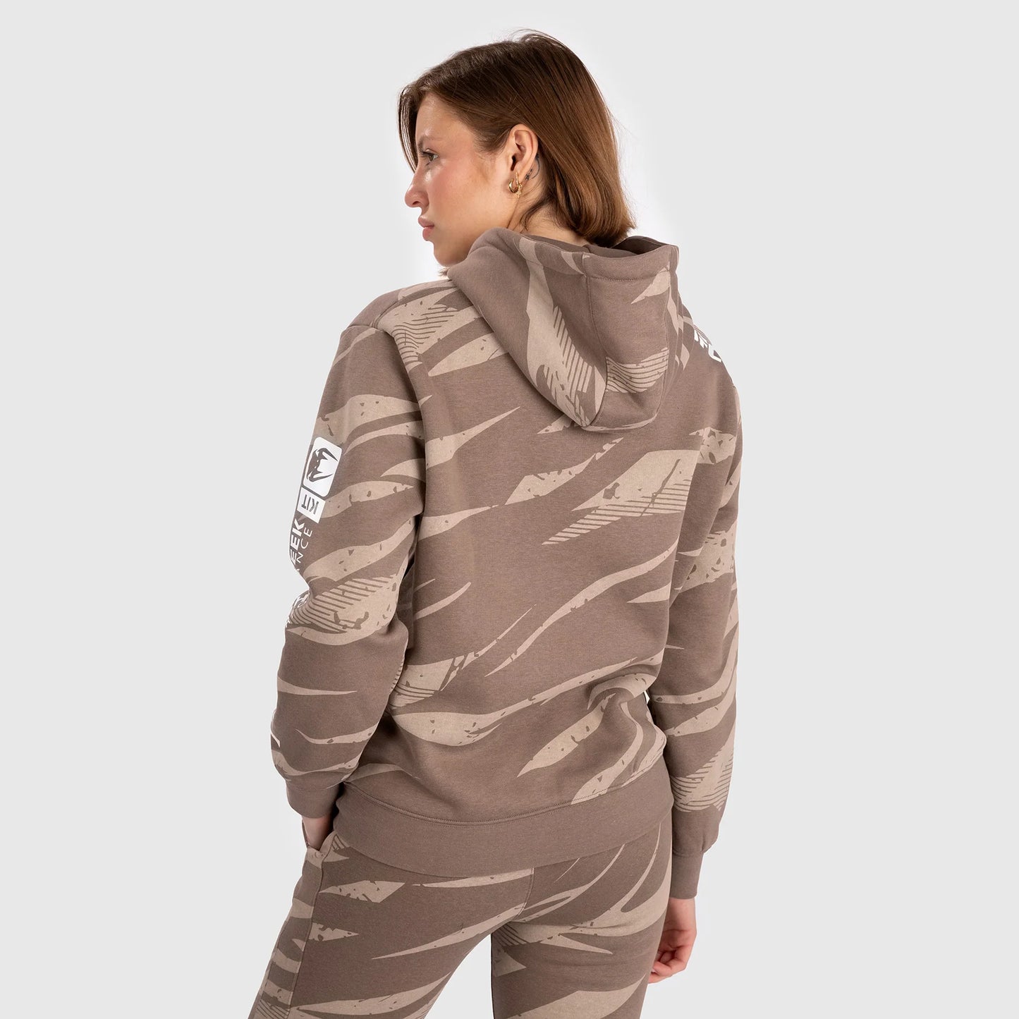 UFC Adrenaline by VENUM Authentic Fight Week 3.0 Frauen Pullover Hoodie - Desert Camo