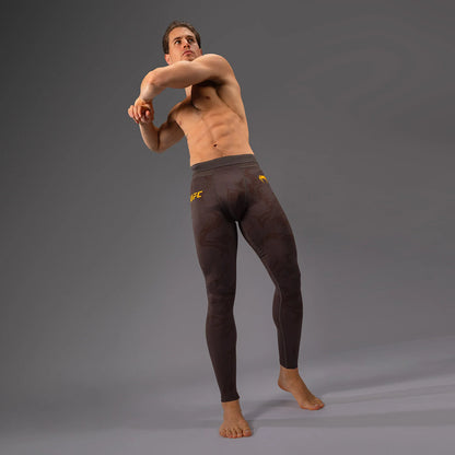 UFC Fusion by Venum Authentic Fight Week Herren Performance Tight - Erdiges Braun
