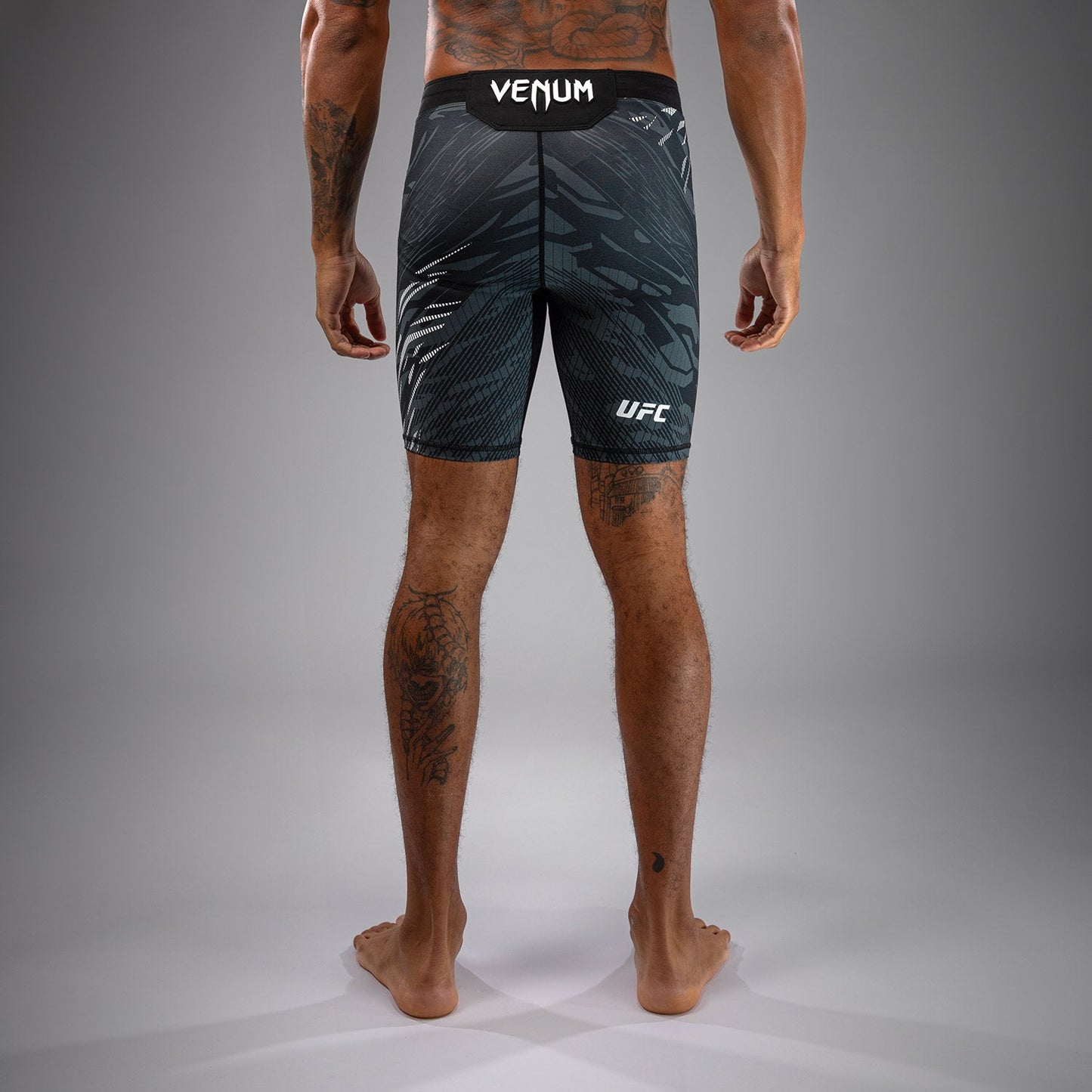 UFC Fusion by Venum Authentic Fight Night Herren Vale Tudo Short - Schwarz