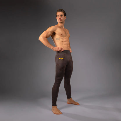 UFC Fusion by Venum Authentic Fight Week Herren Performance Tight - Erdiges Braun