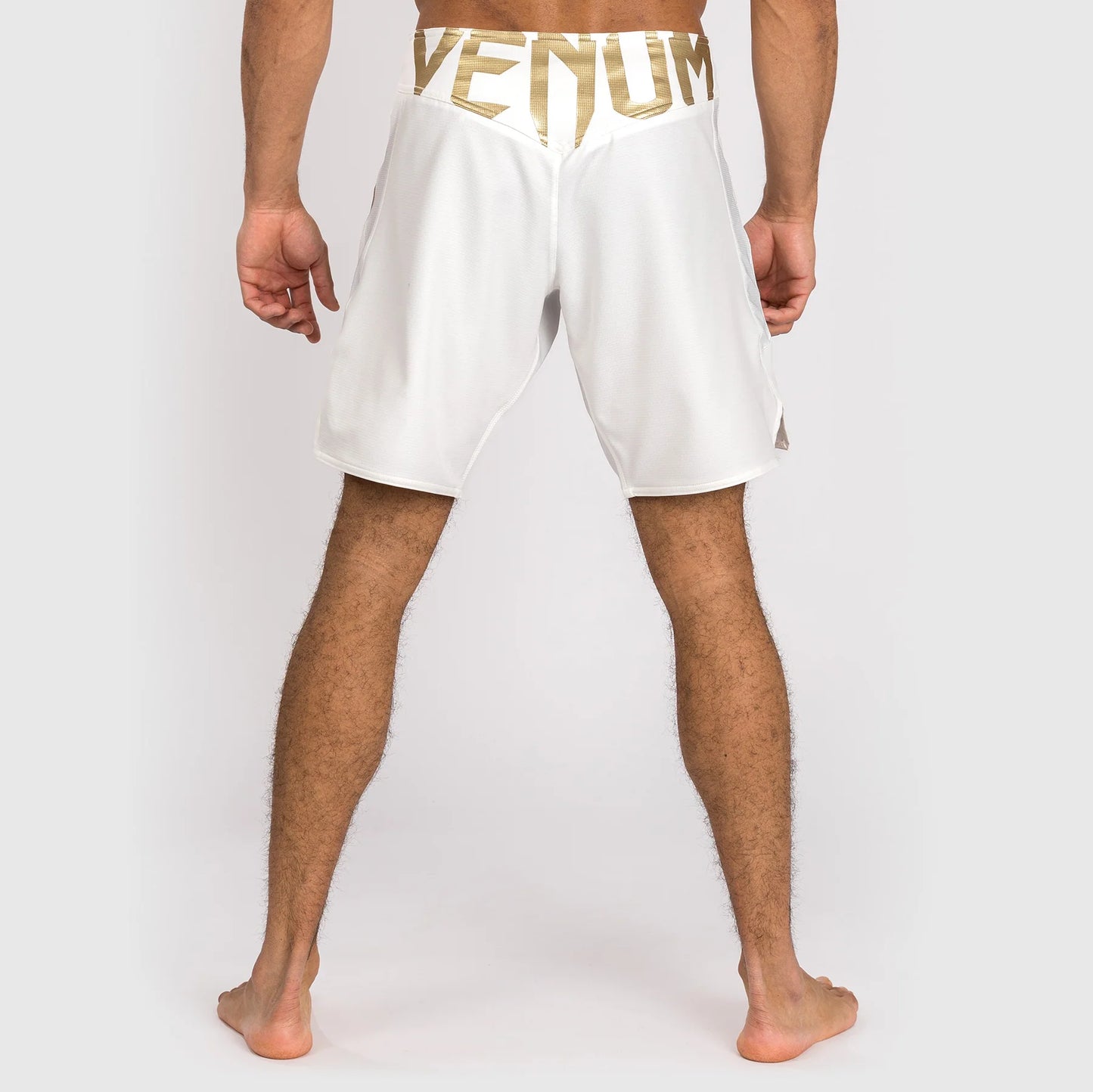 Venum Light 5.0 Fight Shorts - Weiß/Gold