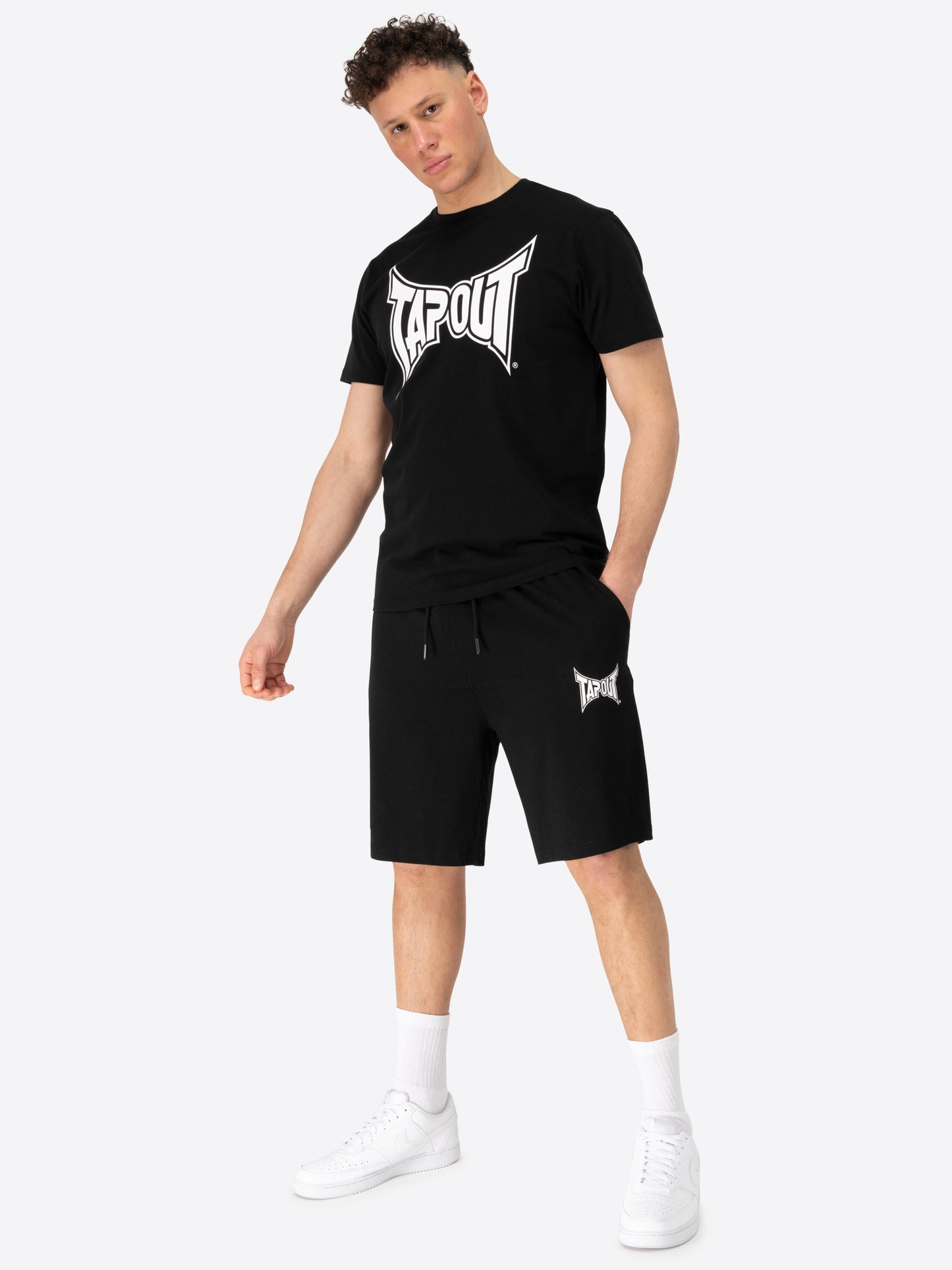 FALLON Tapout Herren T-shirt und Shorts normale Passform
