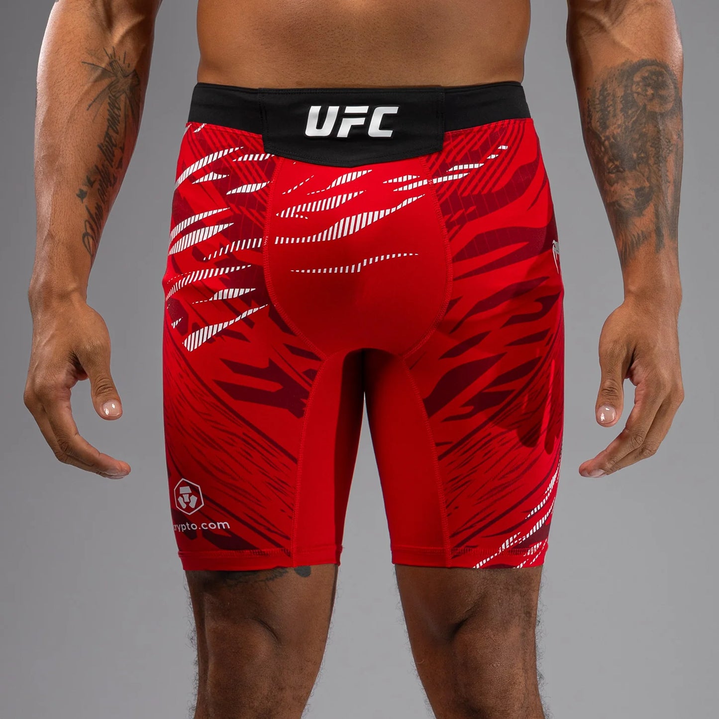 UFC Fusion by Venum Authentic Fight Night Herren Vale Tudo Short - Rot