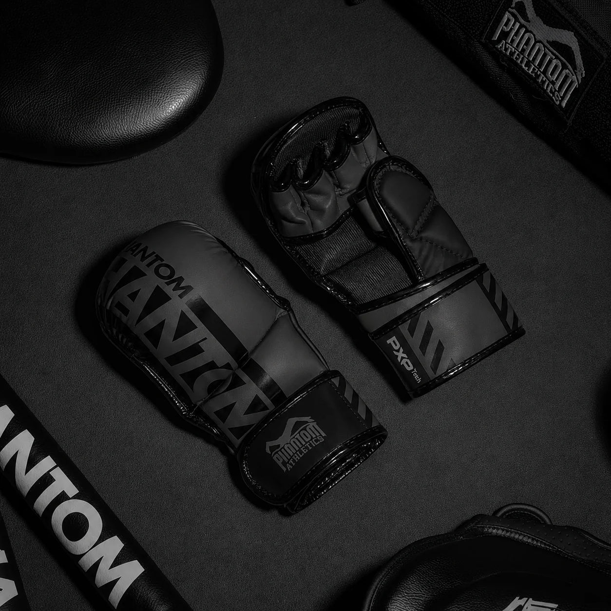 MMA Sparring Handschuhe APEX - Blackout