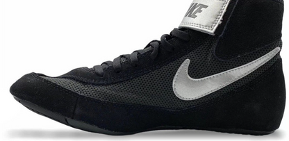 Ringerschuhe NIKE Speedsweep VII - Schwarz/Silber