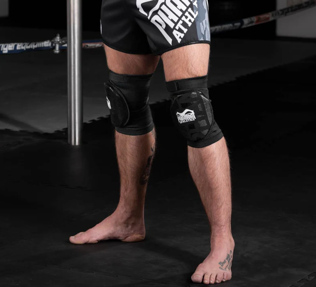 Knieschützer APEX Striking - L/XL
