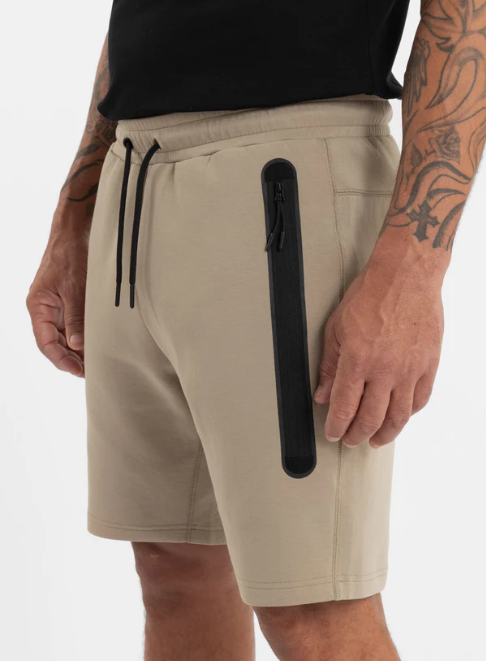 Herren Sweatshorts DOGWOOD POCKET - Dunkler Sand