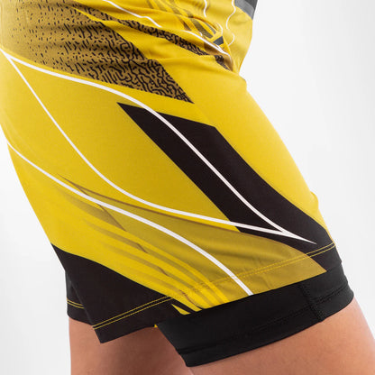 UFC by Venum Authentic Fight Night Damen Shorts - Long Fit - Gelb
