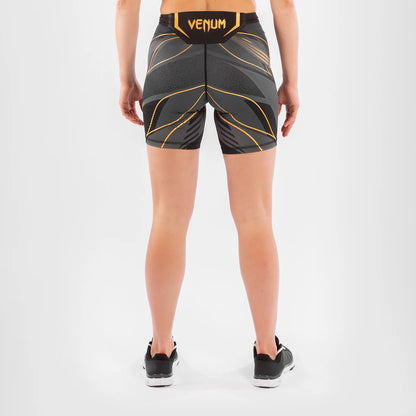 UFC by Venum Authentic Fight Night Damen Vale Tudo Shorts - Long Fit - Champion