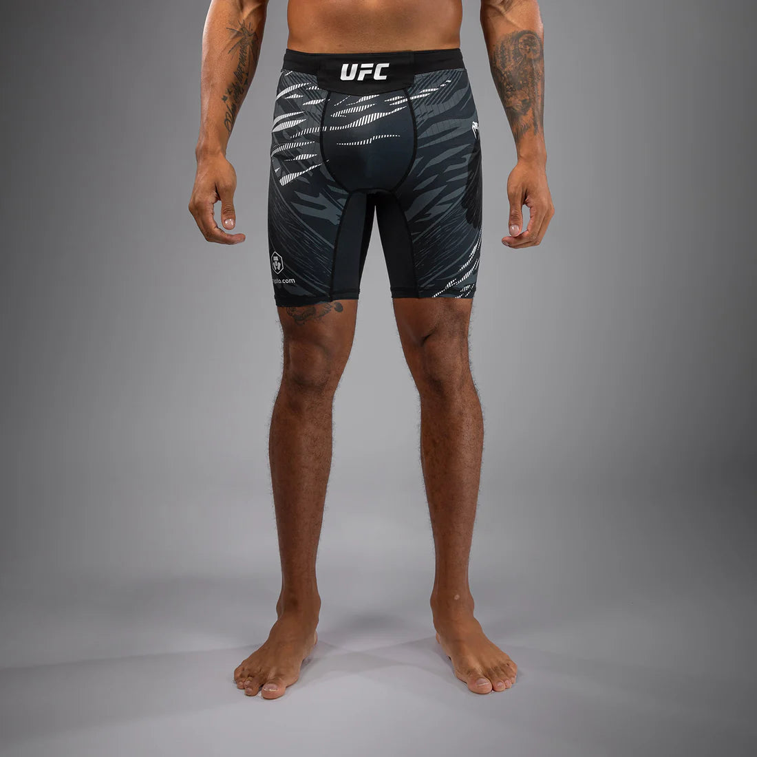 UFC Fusion by Venum Authentic Fight Night Herren Vale Tudo Short - Champion (Kopie)