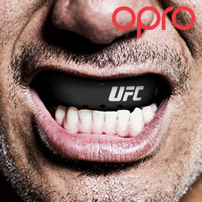 UFC Mundschutz Opro Silber Schwarz/Rot