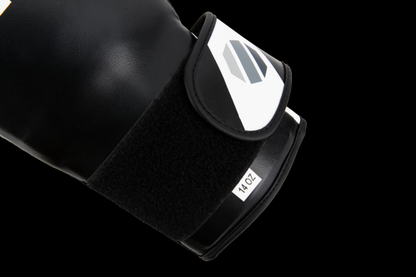 UFC Fitness Training Glove blk/white/silver